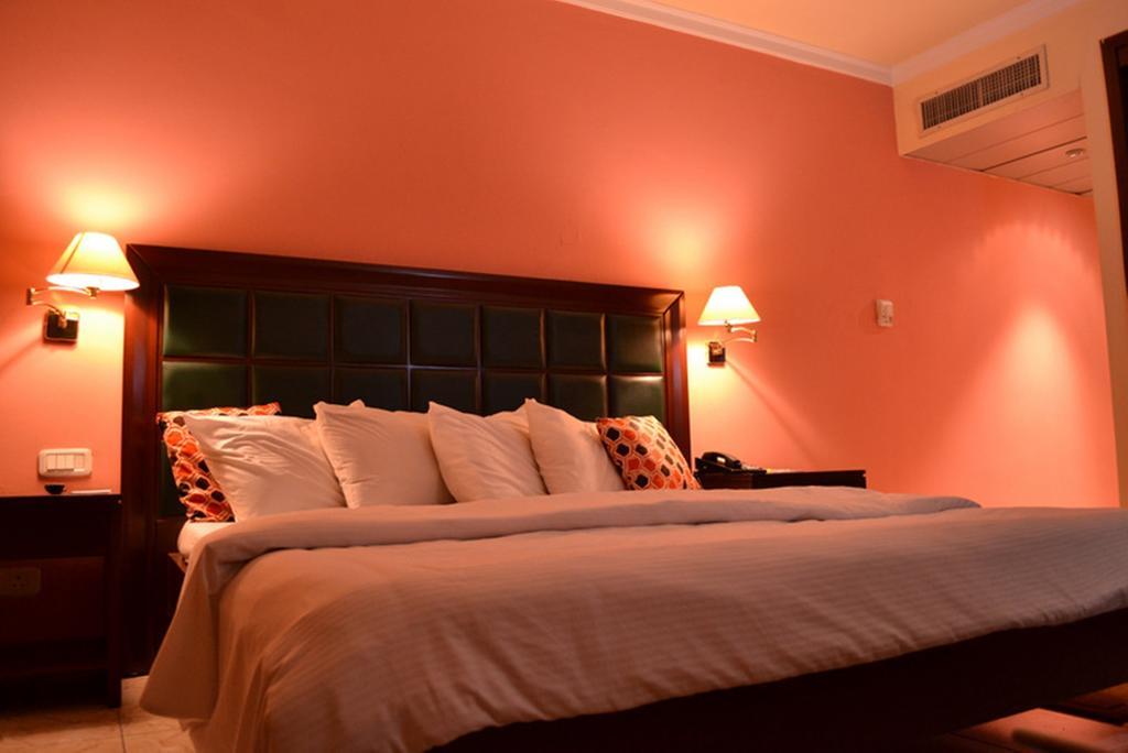 Transcorp Hotels 칼라바르 객실 사진